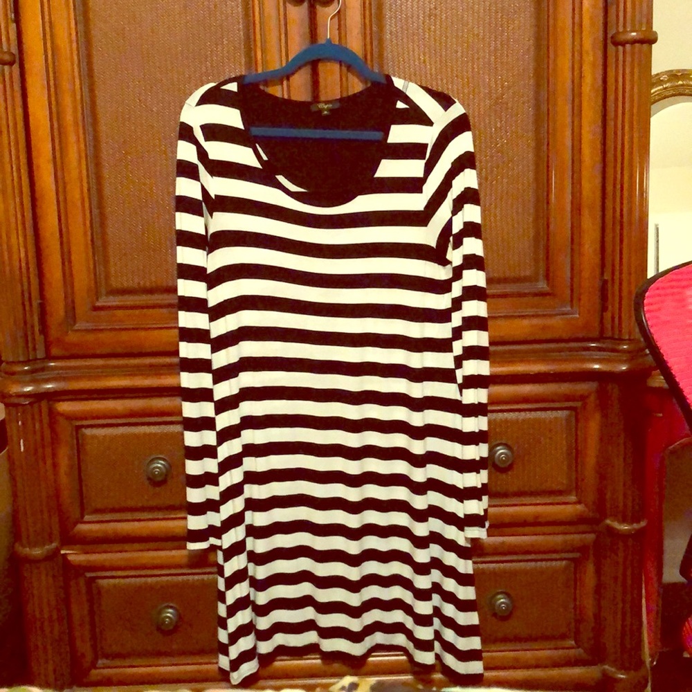 Swing dress in Kate Spade striped style!